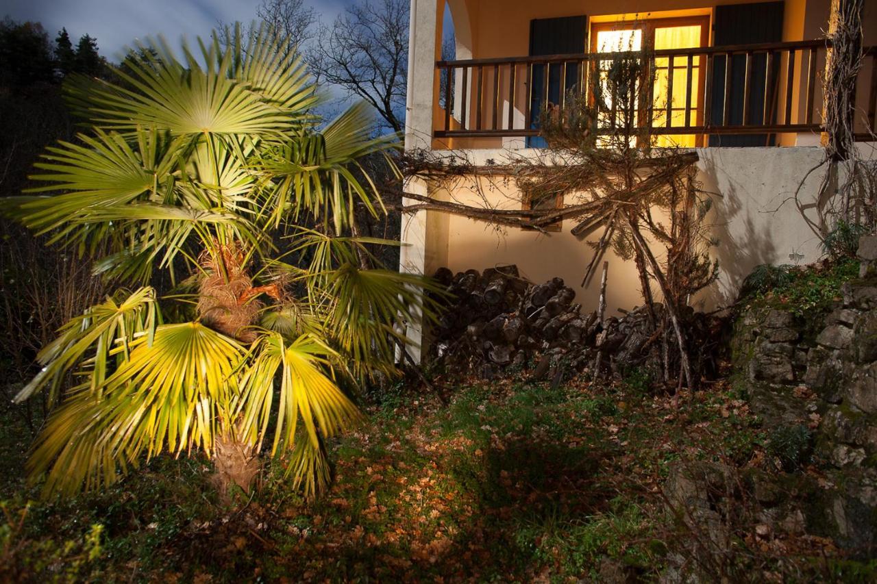 Villa Domaine Liberte Avec Prairie Et Foret Au Bord D'Une Riviere En Ardeche Silhac Dış mekan fotoğraf